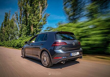 VW Golf GTI Volkswagen 7er Facelift - Auf Wunsch 8-fach bereift