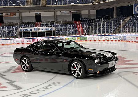 Dodge Challenger 6,4 liter srt 8