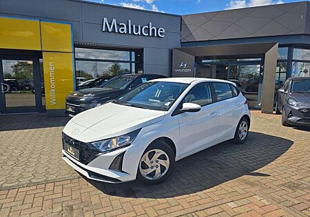 Hyundai i20 Select 100PS 6MT+Navi+Funktions-Paket+Kamera+