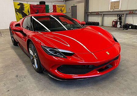 Ferrari 296 GTB *NEU*192 km*BRD*LIFT*NP 380*Carbon für 47