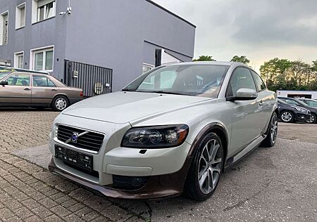 Volvo C30 2.0 Momentum*KLIMA*SITZ-HZ*TÜV/INS NEU