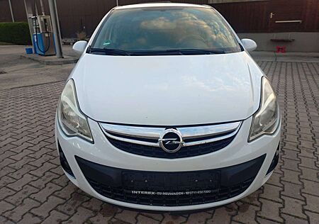 Opel Corsa Satellite