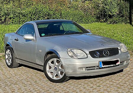 Mercedes-Benz SLK 230 Kompressor guter zustand Tüv Neu