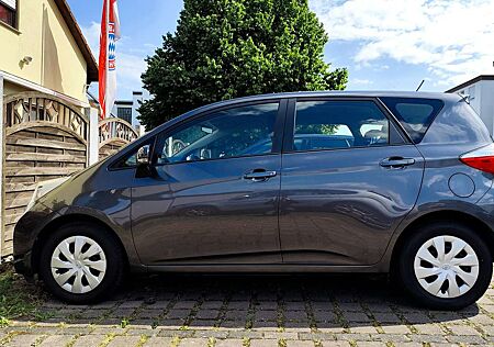 Toyota Verso-S Verso S Life 1,33 Multidrive S Automatik