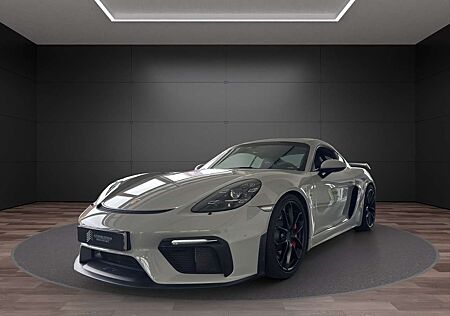 Porsche Cayman GT4