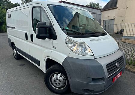 Fiat Ducato 100(Rs: 3000 mm)/1.Hand/Top Zustand/AHK/Tüv Neu