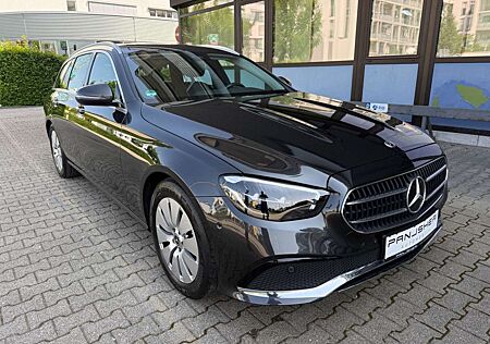 Mercedes-Benz E 220 E220d T AVANTGARDE Widescreen AHK Kamera DAB