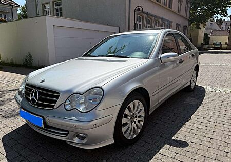 Mercedes-Benz C 220 CDI Elegance DPF Sport Edition +