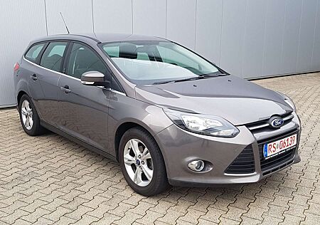 Ford Focus Turnier 1.0 EcoBoost Champions ZAHNRIEMEN-INSP.NEU