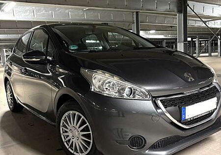 Peugeot 208 PureTech 82 Active