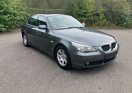 BMW 520i 520 e60