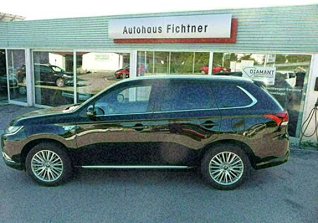 Mitsubishi Outlander Plug-in Hybrid PLUS Intro-Paket 4WD