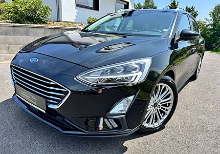 Ford Focus Turnier Titanium*LED*CAM*B&O*PARKPILOT*