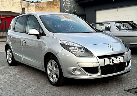 Renault Scenic 'Behindertengerecht-Handgas'Aut.'