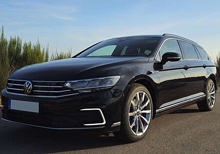 VW Passat Variant Volkswagen 1.4 TSI Plug-In-Hybrid DSG GTE