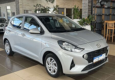 Hyundai i10 Select PDC SHZ Klima Bluetooth Spurassist.