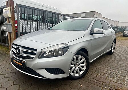 Mercedes-Benz A 180 A -Klasse BlueEffic. Kamara/Navi/Garantie