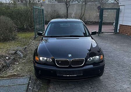 BMW 320i 320