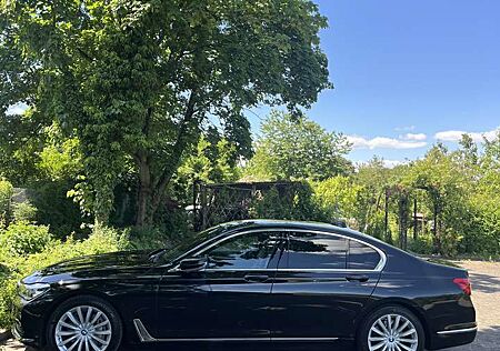 BMW 740i 740