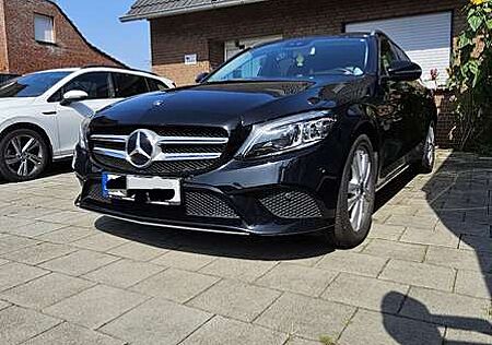 Mercedes-Benz C 220 d T 9G-TRONIC Avantgarde