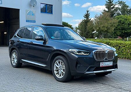 BMW X3 xDrive 20 d Ambiente*Leder*Panorama*