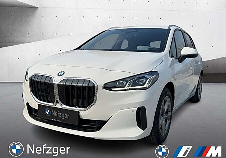 BMW 218 Active Tourer i PANO HiFi HUD RFK AHK Komfortzugan