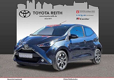 Toyota Aygo (X) -play Team Deutschland