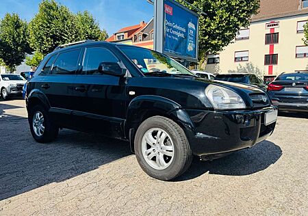 Hyundai Tucson 2.0 GLS 2WD Leder Klimaautomatik SHZG