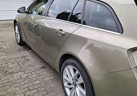 Opel Insignia 2.0 CDTI Sports Tourer Aut. Edition