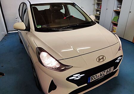 Hyundai i10 1.0 AMT Trend