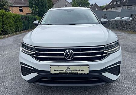 VW Tiguan Allspace Volkswagen Panorama Digital ACC LED We Conn