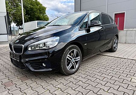 BMW 218 i Active Tourer Sport Line*PDC*LED*NAVI*