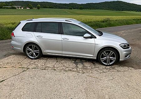 VW Golf Variant Volkswagen Golf VII Variant DSG Highline AHK