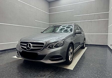 Mercedes-Benz E 220 T CDI 7G-TRONIC Avantgarde