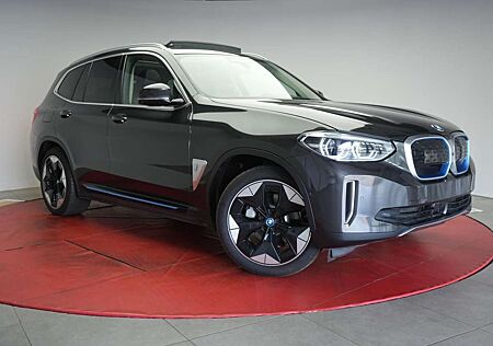 BMW iX3 Impressive Navi/Leder/ACC/Kamera/Virtual/HUD
