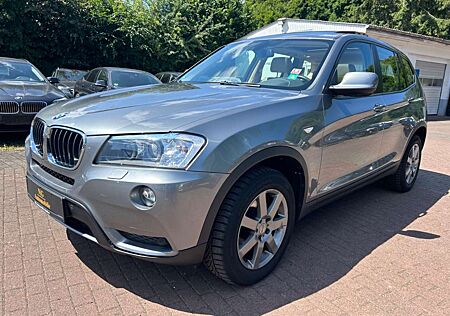 BMW X3 xDrive 20d*Sport*Xenon*Pano*Kamera*AHK*1.Hand