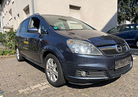 Opel Zafira B—Edition 1.6 Benziner