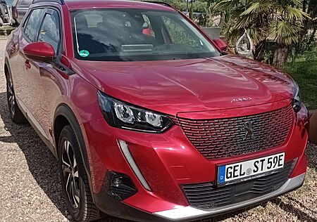 Peugeot e-2008 2008 Elektro Allure Pack