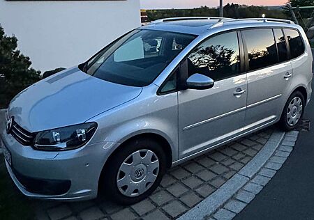 VW Touran Volkswagen 2.0 TDI DPF Highline