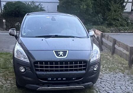 Peugeot 3008 HDi FAP 150 Business-Line