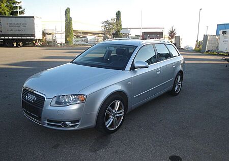 Audi A4 Avant 3.0 TDI DPF quattro tiptronic
