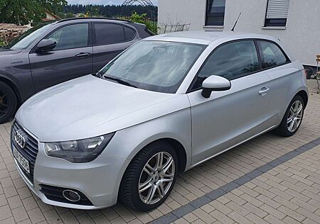 Audi A1 1.6 TDi Ambition mit u.a. neuer Steuerkette