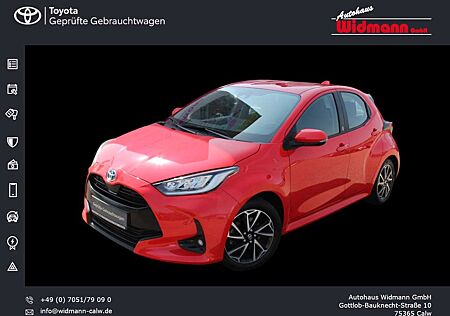 Toyota Yaris 1.5 Hybrid Team D Klima Sitzheizung Kamera PDC v+h