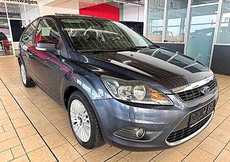 Ford Focus 1.8 TITANIUM*KLIMAAUT+LEDER+EGSD+SITZ+I.HD