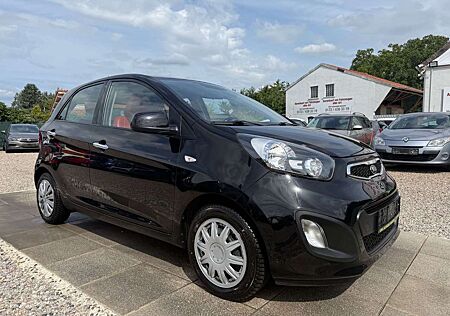 Kia Picanto FIFA World Cup Edition Sport Lenkrad
