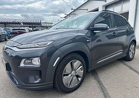 Hyundai Kona 64kWh PREMIUM / WR