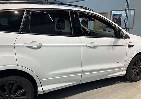 Ford Kuga 1.5 EcoBoost 4x4 Aut.ST-Line