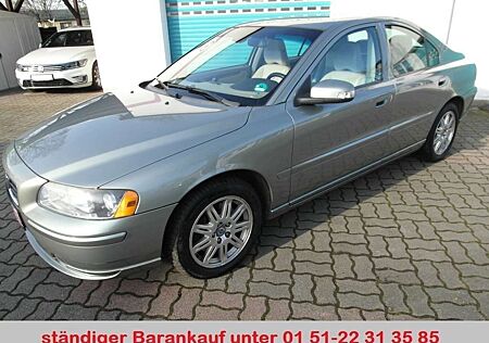 Volvo S60 2.4 Momentum, Navi, HU bis 07/2025