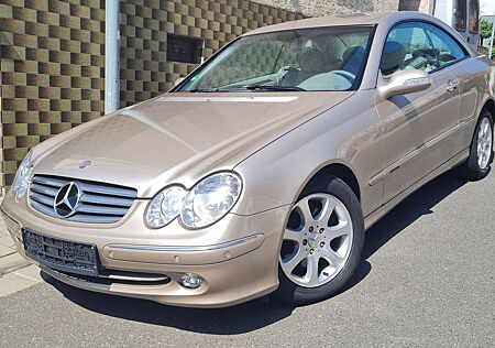 Mercedes-Benz CLK 320 2. Hand PDC Tüv Neu