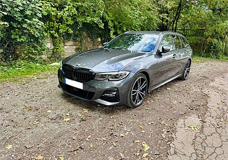 BMW 320d 320 xDrive M Sport | Live Cockpit | Head-Up